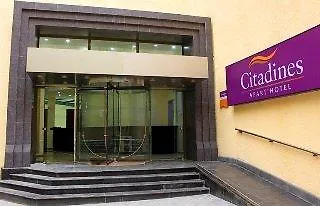 Citadines City Centre Tbilisi Apart'Hotel מלון