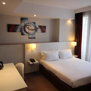 *** מלון Holiday Paris-auteuil, An Ihg צרפת